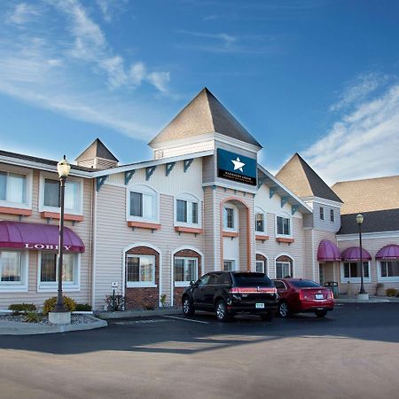 Magnuson Grand Pioneer Inn And Suites Escanaba Extérieur photo