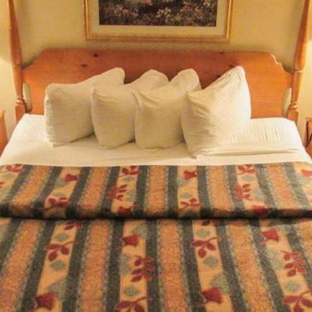 Magnuson Grand Pioneer Inn And Suites Escanaba Extérieur photo